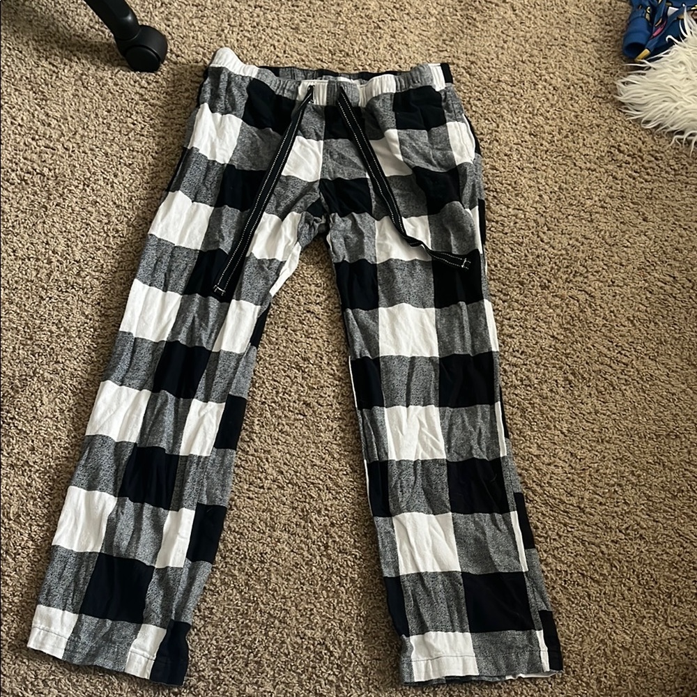 Old Navy Plaid Pants